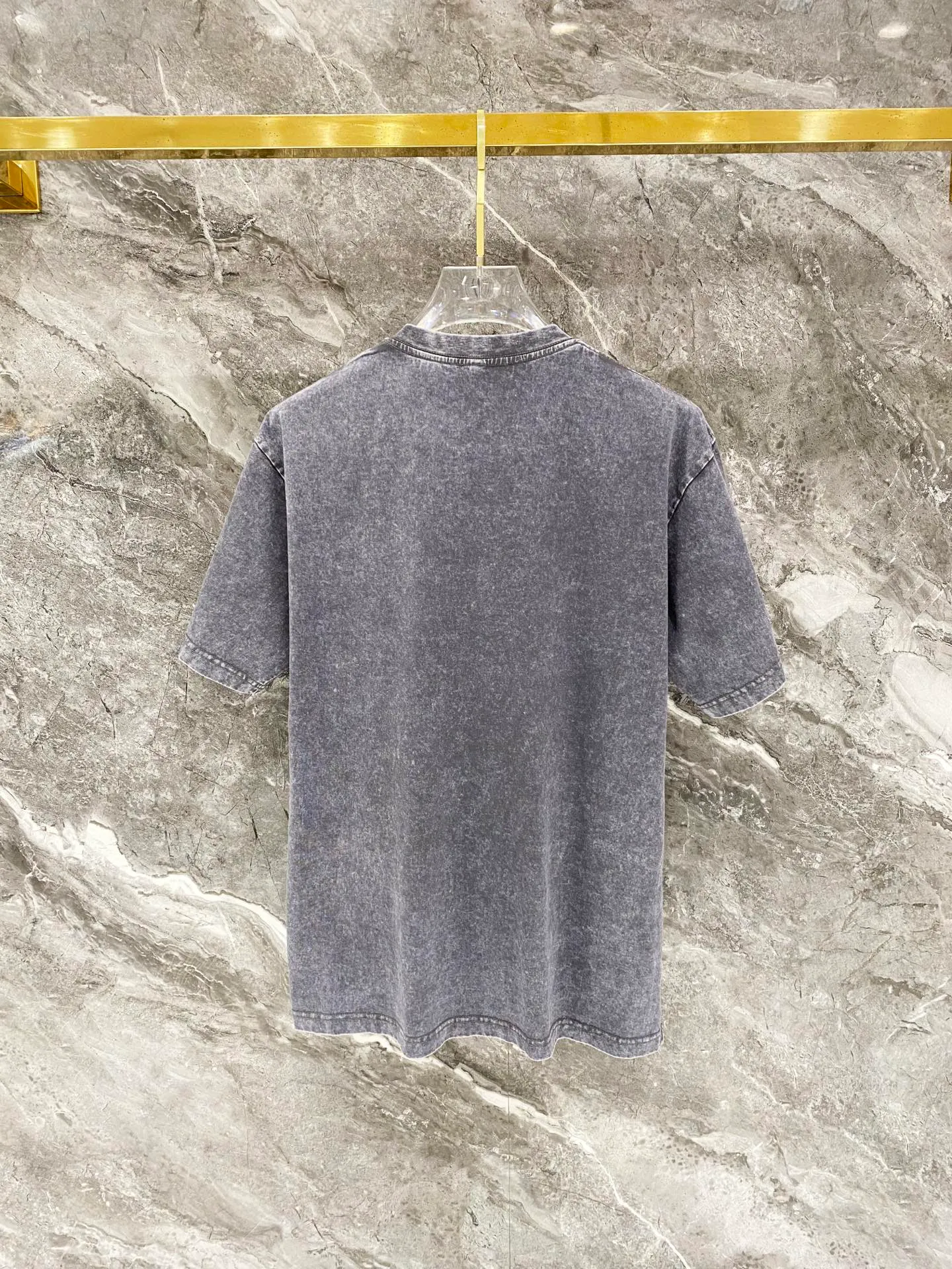 T ， LOGO ， ，250 ， ， ， Quality Original ， ， ， Premium 。 ！ :Black ， ，Blue Sizes: S-XXL :250